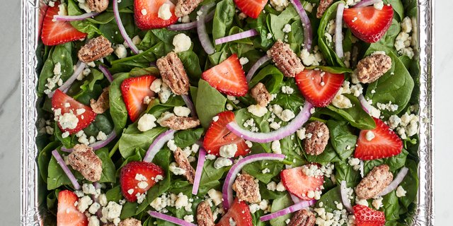 Strawberry Gorgonzola Salad