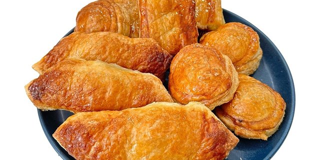 Dozen Assorted Cuban Pastries