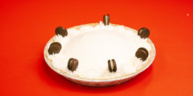 9" Oreo Pie