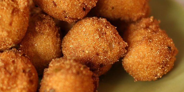 Hush Puppies