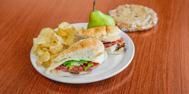 Italian Sandwich Boxed Lunch