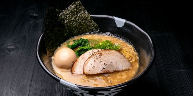 Tonkotsu Original 2010 Ramen