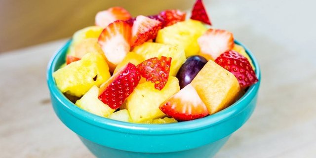 Small Fruit Platter