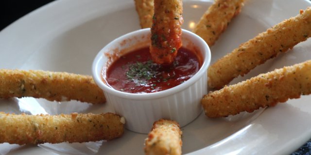 Mozzarella Sticks