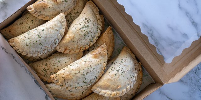 Organic Baked Empanada Tray
