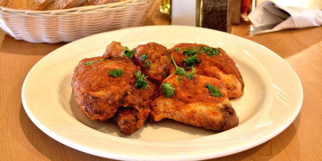 Chicken Kokkinisto
