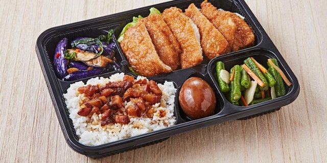 Boneless Braised Pork Chop Bento Box