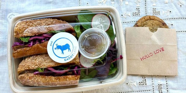 Sandwich, Salad & Dessert Boxed Lunch