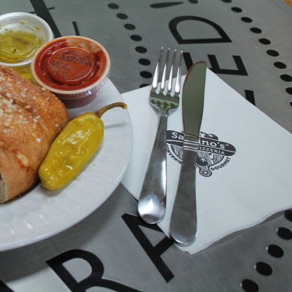 Calzone & Salad Combo For 10 People
