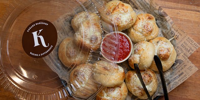 Garlic Knots