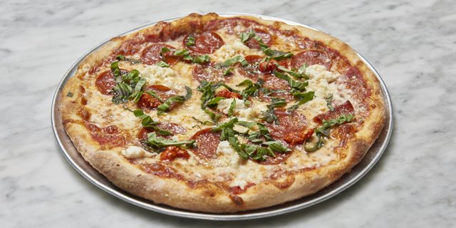 Small Spicy Bear Pizza