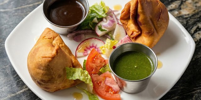 Vegetable Samosa
