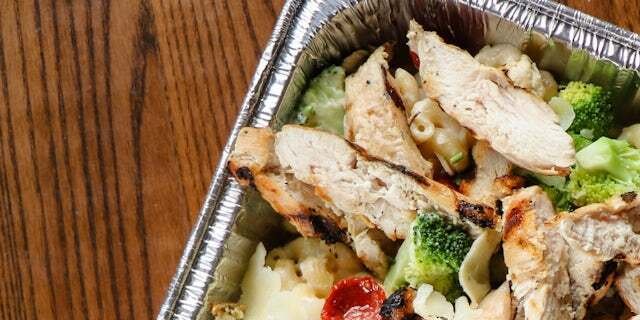 Chicken & Broccoli Alfredo Party Platter