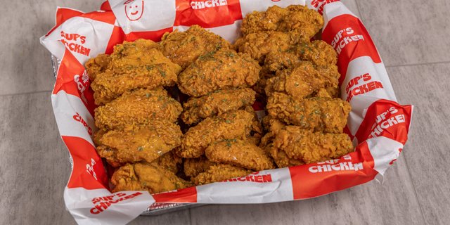 Sweet & Spicy Chicken Wings