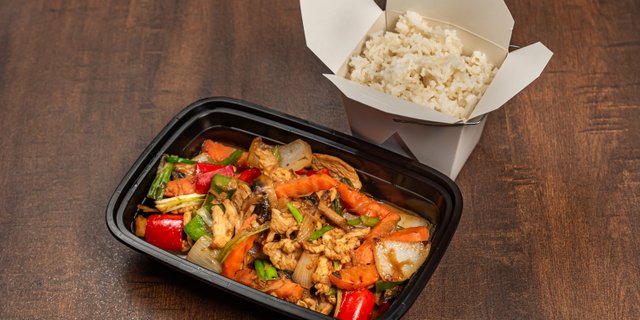 Chicken w/ Ginger Sauce