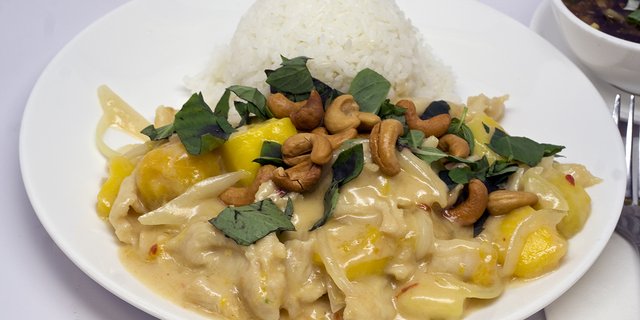 Individual Mango Chicken