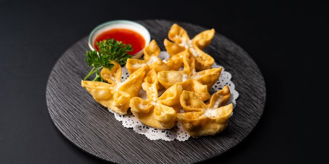 Crab Rangoon's