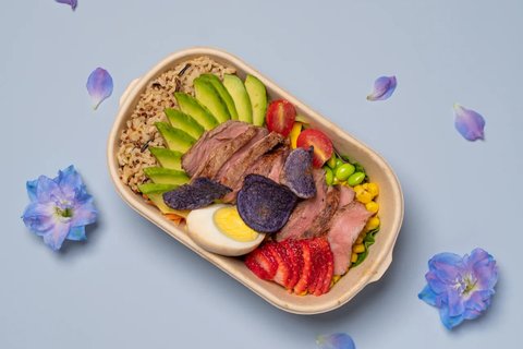 Black Tea-Stewed Beef Salad