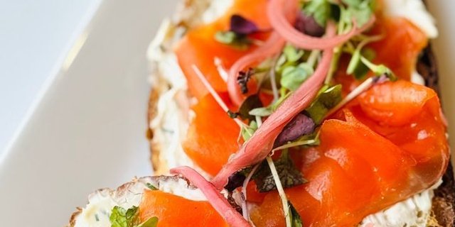 Salmon Toast