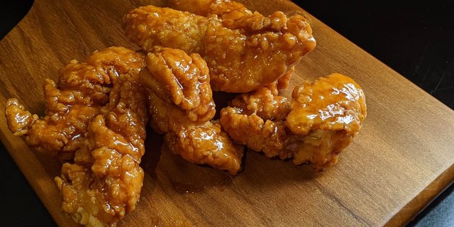 2 Pounds Sauced Fingers