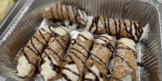 Cannoli