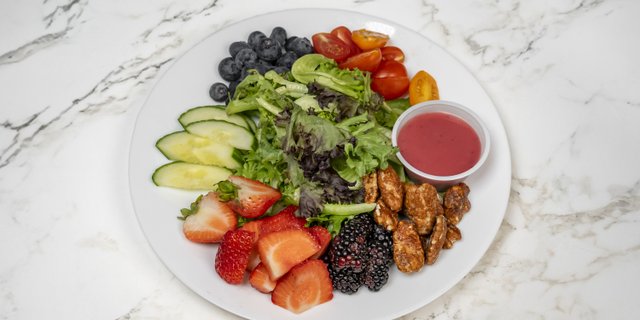 Fresh Berry Salad
