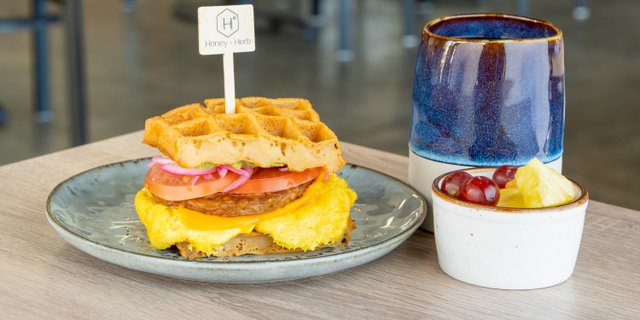 Vegan Breakfast Sandwich Box