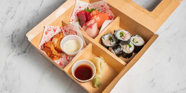 Sushi & Sashimi Boxed Lunch