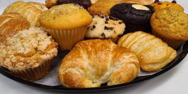 Croissants & Danishes Platter
