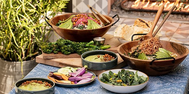 Lunch on the Farm Package