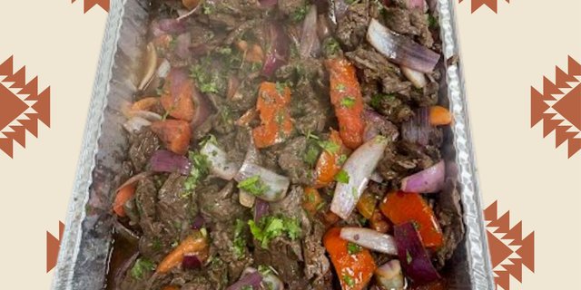 Lomo Saltado Tray
