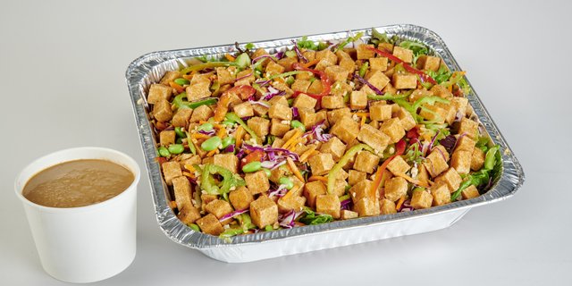 Thai Chili Cashew Salad Tray