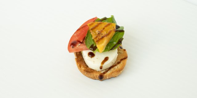 Tomato Mozzarella Mini Toasts