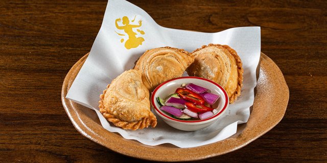 Curry Puff Tray