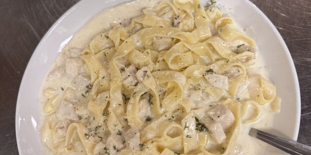 Chicken Alfredo