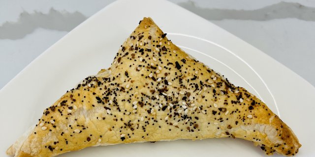 Chicken Pesto Mozzarella Turnover