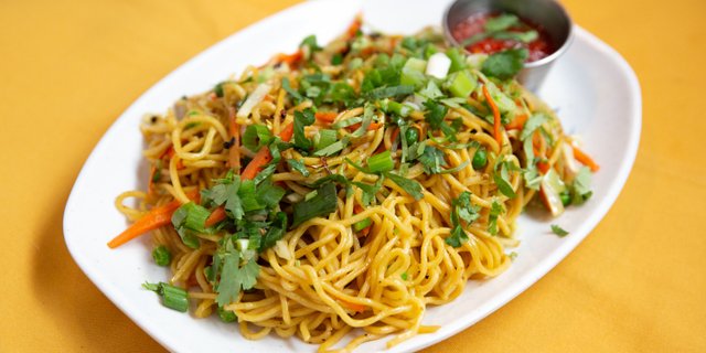 Vegetable Chow Mein