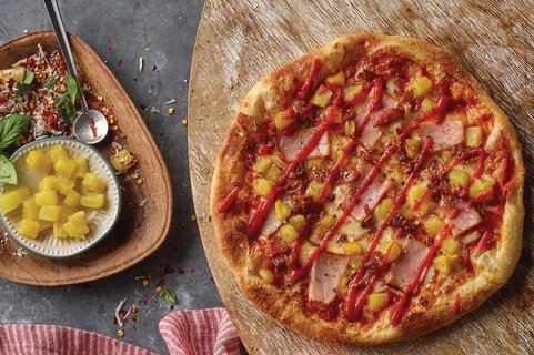 Spicy Hawaiian Pizza