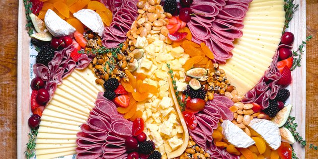 Crowd Pleaser Board