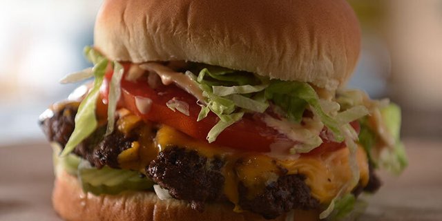 Cheeseburger Boxed Lunch