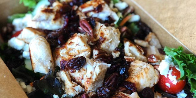 Chicken Vineyard Individually Boxed Salad