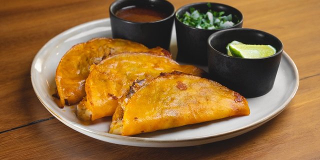 Quesabirria Tacos