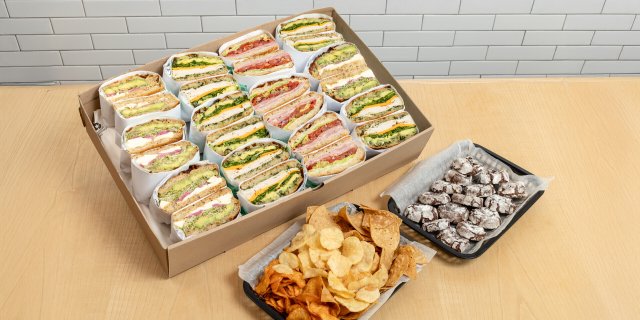 Medium Sandwich Package