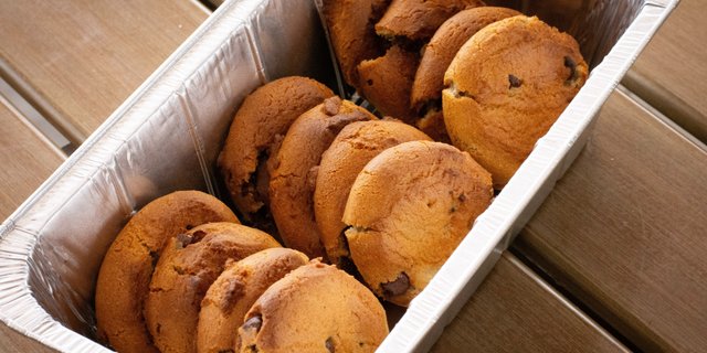 Dozen Chocolate Chip Cookies