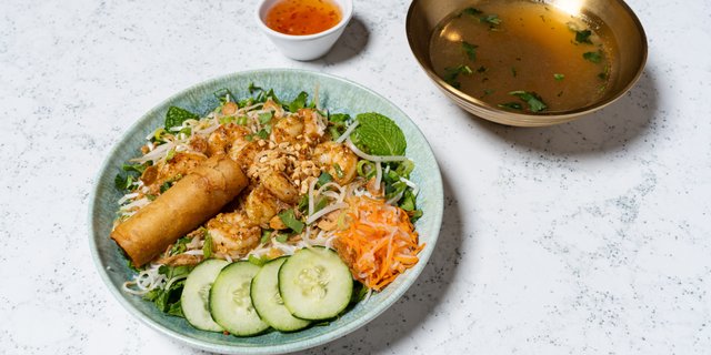 Lemongrass Shrimp Vermicelli Bowl