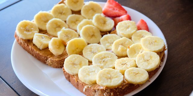 Peanut Butter & Banana Toast