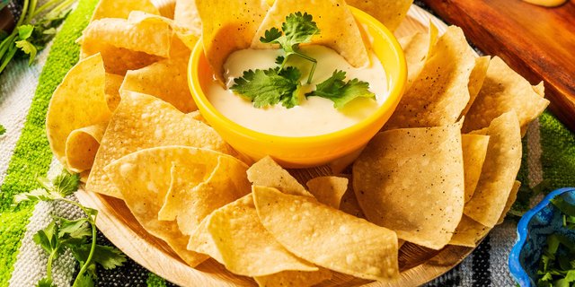 Chips & Queso