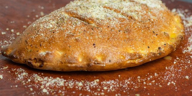 Carina's Calzone