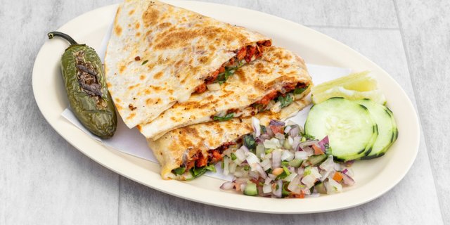 Quesadilla Al Pastor