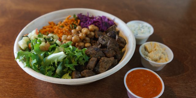 Braised Beef Salad Bowl